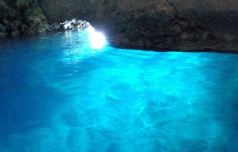 沖縄青の洞窟・洞窟内画像