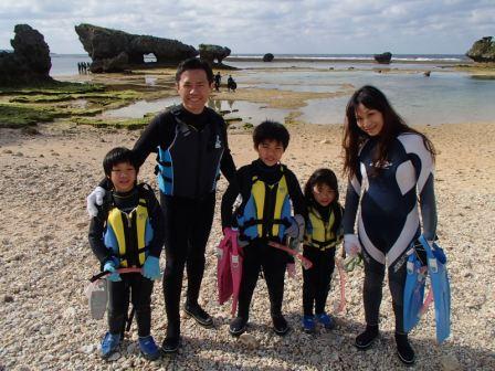 SNORKELING ADVENTURE WITH A FAMILY FROM TAIWAN