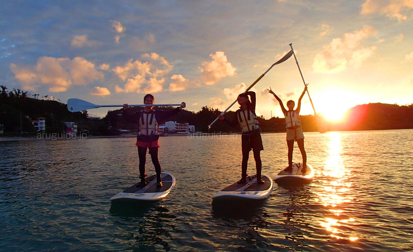 Sunset stand up paddleboard adventure