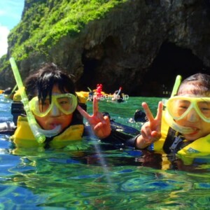 Children must be at least 100cm. The whole family can enjoy this adventure.